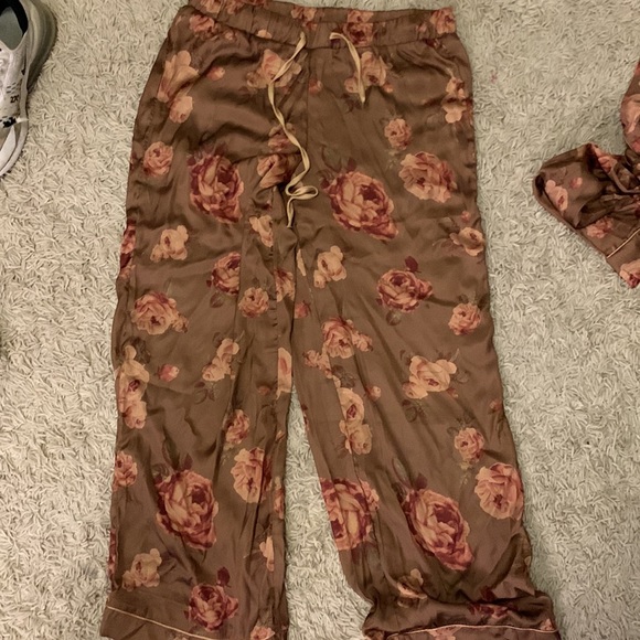 Women’s matching Mia Joy pajama set - Picture 2 of 6